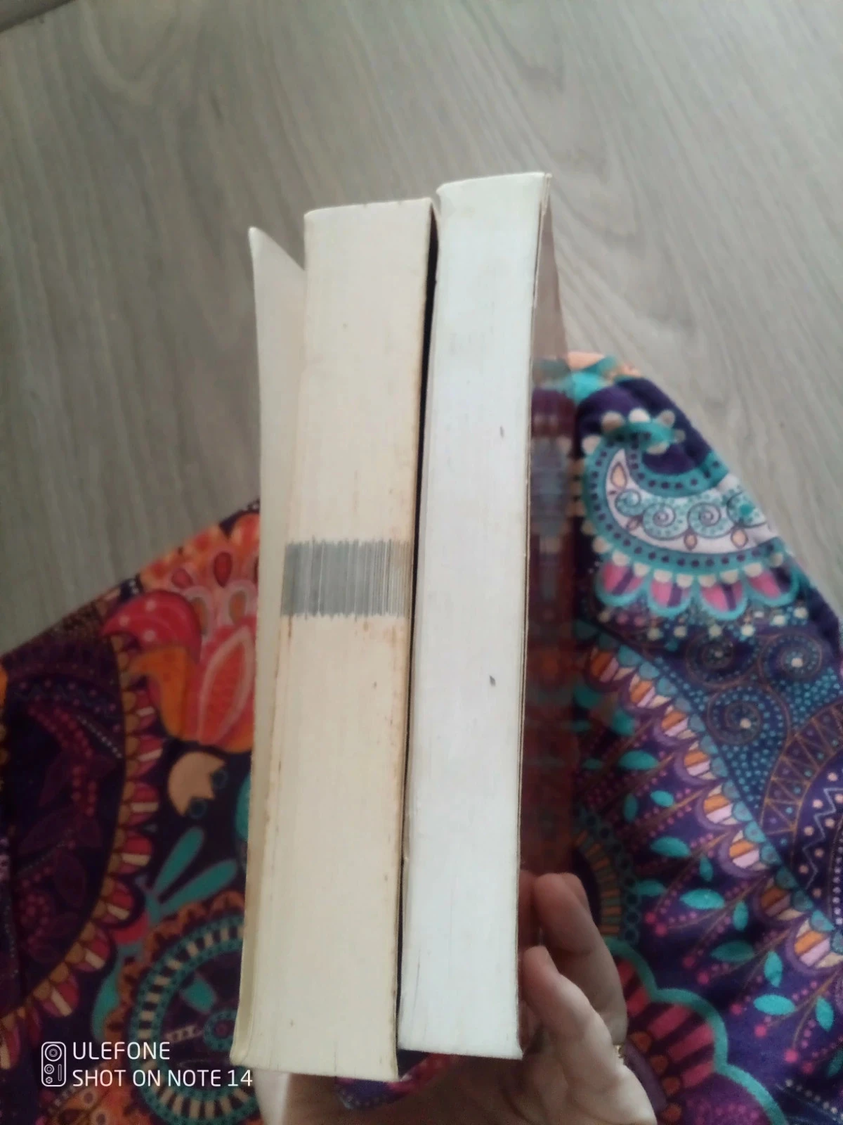 Mille ans de contes, lot de 2 gros livres vintages – photo 3